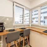 912 Apartamento Bucareste