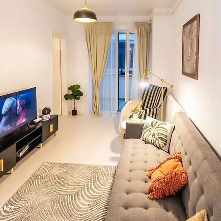 912 Appartement Boekarest